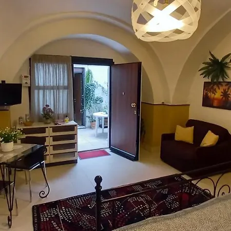 Awesomehouse Centre Bari Villa Exterior photo